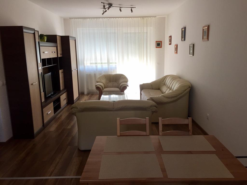 Barand Apartman Eger Exterior photo